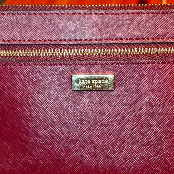 Kate Spade Wristlet - Picture 2 of 6
